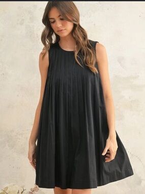 NWT Miou Muse black pleated mini dress high neck medium m